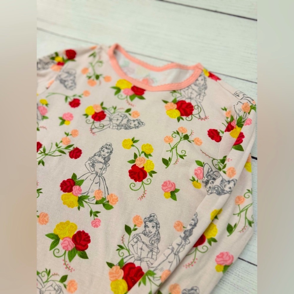 🌾 Disney Princess Belle‎ PJs - Picture 2 of 4